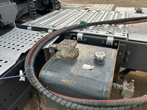 One Used Volvo FM 460bhp 4x2 Globetrotter XL tractor unit 11 2dr Tractor Unit I-Shift Diesel