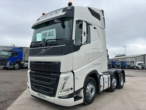 One Used Volvo FH 460bhp 6x2 Globetrotter tractor unit
 13 2dr Tractor Unit I-Shift Diesel