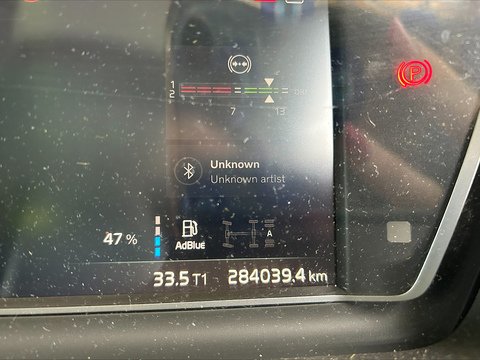 One Used Volvo FH 460bhp 6x2 Globetrotter tractor unit
 13 2dr Tractor Unit I-Shift Diesel