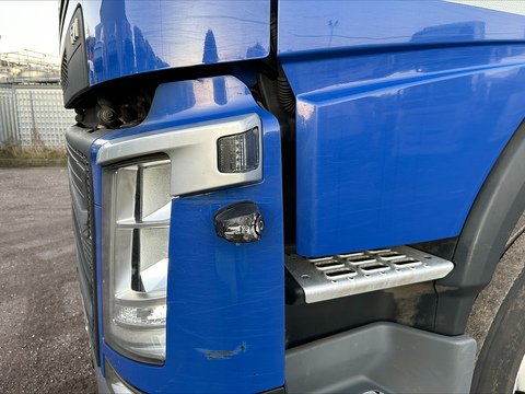 One Used Volvo FM 430bhp 8x4 rigid 11 2dr Tipper I-Shift Diesel