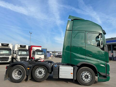 One Used Volvo FH 540bhp 6x2 Globetrotter XL tractor unit 12.8 2dr Tractor Unit I-Shift Diesel