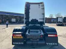Volvo FH 500bhp 6x2 Globetrotter XL
