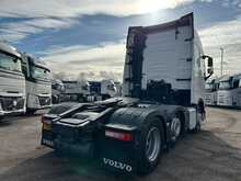 Volvo FH 460bhp 6x2 Globetrotter