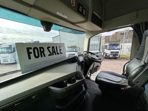 One Used Volvo FH 460bhp 6x2 Globetrotter tractor unit
 12.8 2dr Tractor Unit I-Shift Diesel