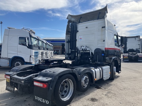 One Used Volvo FM11 450 6x2 Globetrotter 11 2dr Tractor Unit I-Shift Diesel
