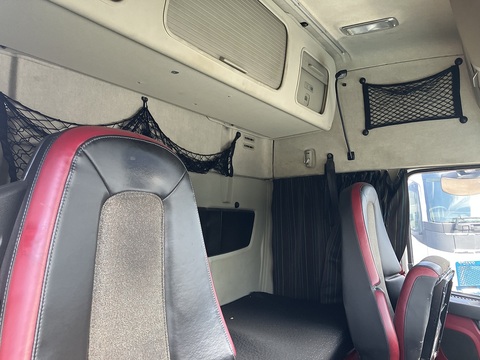 One Used Volvo FM11 450 6x2 Globetrotter 11 2dr Tractor Unit I-Shift Diesel