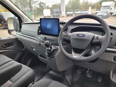 Ford Transit TDCI 130ps 350 DRW L5 XLWB 17ft Dropside with Upgraded 12" Touchscreen, Rev Cam, Car Play & Air Con - N4484