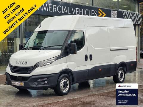 Iveco Daily TDI 140ps CR35 Commerce Plus L4 Lwb 4.3M with Air Con, Rev Cam, Heavy Duty Ply & Delivery Miles 2.0 5dr Panel Van Manual Diesel