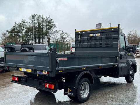 Iveco Daily 2.3 140ps 35C14B Tipper Business Pack with DRW, Extended 3-Year Warranty & Service Plan - N4582