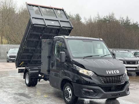 Iveco Daily 2.3 140ps 35C14B Tool Pod Tipper Business Pack with DRW, Extended 3-Year Warranty & Service Plan - N4588