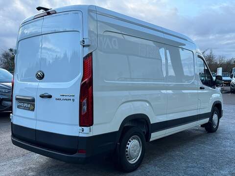 Maxus Deliver 9 2.0 Base 150ps L3H2 LWB Panel Van Facelift Model with Reverse Camera, Car Play & Touchscreen - N4745