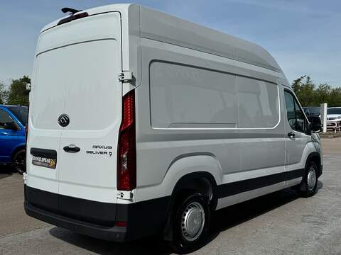 Maxus Deliver 9 2.0 Base 150ps L3H3 LWB Panel Van Facelift Model with Reverse Camera, Car Play & Touchscreen - N4806