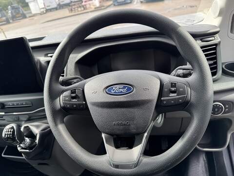 Ford Transit TDCI 165ps 350 7 Seat Double Cab 1-Way Tipper DRW With Air Con & 12" Screen - N4857