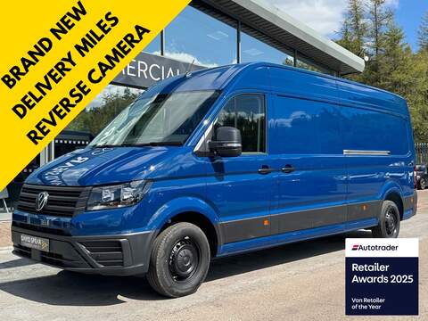 Volkswagen Crafter TDI 140ps CR35 Commerce 7 Seat Double Crew Cab Tipper 11ft 3" with Sat Nav Car Play & Tow Bar 2.0 4dr Tipper Manual Diesel