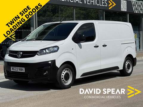 Vauxhall Vivaro CDTi 140ps 3500 BiTurbo Dynamic FWD L2H2 3.1M Euro 6 with Air Con, Sat Nav & Low Mileage 2.2 5dr Panel Van Manual Diesel