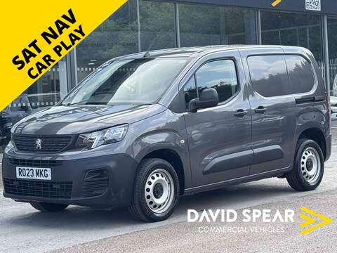Peugeot Partner Hdi 120ps 1400 Professional 6 Seat LWB Euro 6 with Air Con, Rear Sensors, 2 Keys & 1 Owner 2.0 6dr Combi Van Manual Diesel