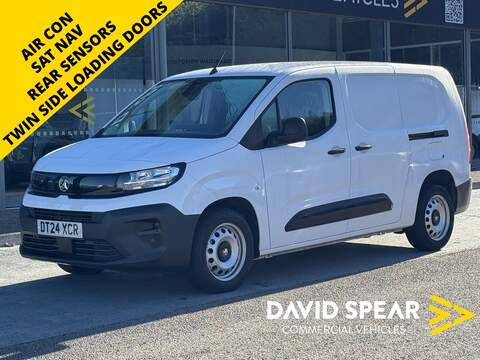 Vauxhall Combo CDTi 140ps 3500 BiTurbo Dynamic FWD L3H2 3.6M Euro 6 with Air Con, Sat Nav, Cruise Control & 1 Owner 2.2 5dr Panel Van Manual Diesel