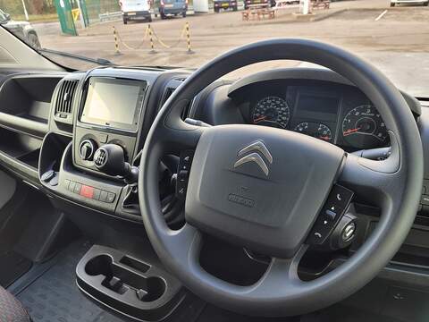 Citroen Relay Blue HDi 35 Enterprise Edition 140ps L3 H2 with Sat Nav, Ply Lined, Car Play & Delivery Miles Only - U105445
