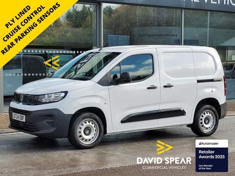 Vauxhall Combo CDTi 140ps 3500 BiTurbo Dynamic FWD L3H2 3.6M Euro 6 with Air Con, Sat Nav, Cruise Control & 1 Owner 2.2 5dr Panel Van Manual Diesel