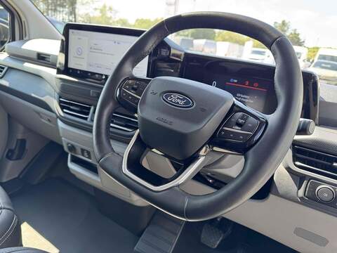 Ford Transit Custom 136ps 320 EcoBlue Limited RS Edition with Air Con, Rev Cam, 20" Alloys, Heated Seats & 1 Owner - U105478