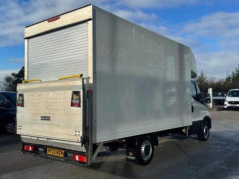 Iveco Daily 2.3D 136PS HPI 14V 35S 3450 Luton L2 Euro 6 4.1M with 1 Owner, 2 Keys, Aircon, Cruise & Tail lift - U105485