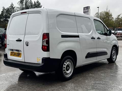 Vauxhall Combo Turbo D 2300 Prime 100PS Lwb with Air con, Sat Nav & Car Play - U105496