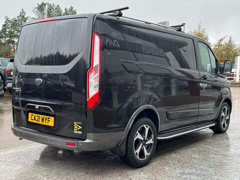 Ford Transit Custom 2.0 170PS 300 EcoBlue Active 1 Owner 2 Keys With 2 Front Seats, Reverse Camera, 17" Alloys - U105504