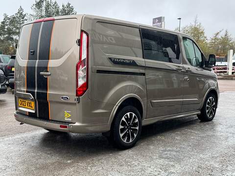 Ford Transit Custom 2.0 170ps 320 Sport 1 Owner Euro 6 with 5 Seat Kombi Crew 5 Seats with Leather & Reversing Camera - U105507