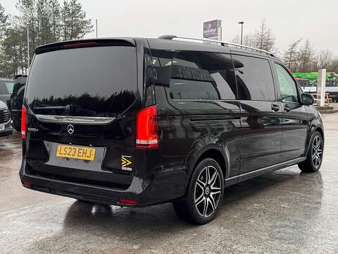 Mercedes-Benz V Class V300d AMG Line 9 G Tronic XLWB 8 Seater 2.0 237PS Euro 6 with 360 Camera, Leather & Elec Side Doors - U105589