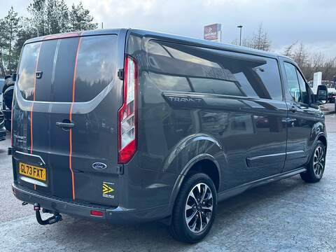 Ford Transit Custom 2.0 TDCI 170ps 310 Sport L2 Lwb Auto With Rear View Camera, Air Con, 17" Alloy Wheels & Cruise - U105619