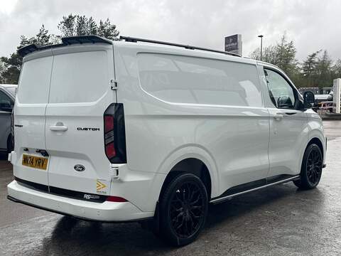 Ford Transit Custom 2.0 300 EcoBlue Limited 136PS DSCV Exclusive with 20" Alloys, Air Con, Car Play & Heated Screen - U105623