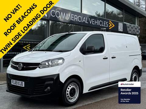 Vauxhall Vivaro 2300 Dynamic 50kWh Auto 136PS with 1 Owner, Air Con, Reverse Sensors & Cruise Control 0.0 5dr Panel Van Automatic Electric