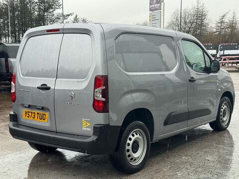 Peugeot Partner 1.5 BlueHDi 1000 Professional Premium + SWB Euro 6 with Air Con, Cruise Control & DAB - U105666