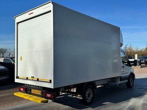 Ford Transit 2.0 350 EcoBlue Leader L4 Luton 130ps Euro 6 with Roller Shutter, Rear Step & DAB - U105709
