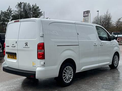 Peugeot Expert Hdi 100ps 1000 Asphalt Premium + L2 LWB Euro 6 with Air Con, Deadlocks & Sat Nav - U105736