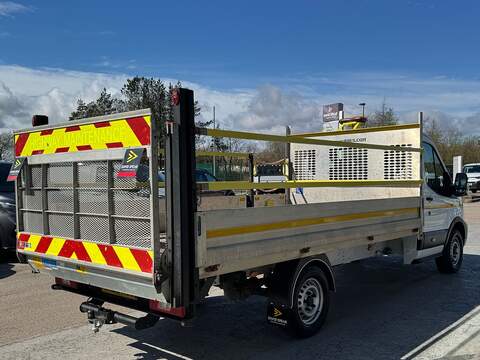 Ford Transit TDCI 130ps 350 L4 Lwb 4.2M Dropside With 500kg Tail Lift & Beacon - U105809