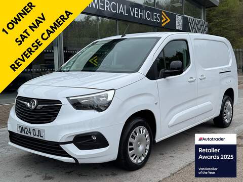 Vauxhall Combo Turbo D 2900 Prime 100ps L2 LWB Euro 6 with Air Con, Car Play & Reverse Sensors 1.5 6dr Panel Van Manual Diesel
