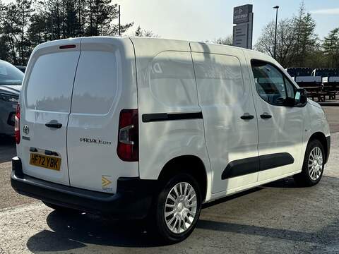 Toyota PROACE CITY HDI 100ps Icon SWB with Air Con, Rev Cam, Twin Side Door - U105865