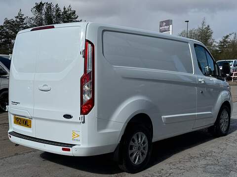 Ford Transit Custom TDCI 130ps 280 Limited with Full Service History, Heated Screen & Air Con - U105892
