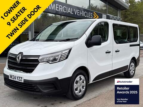 Renault Trafic DCI 130ps LL30 L2 Lwb Business+ with Air Con, Car Play, Deadlocks & Cruise 2.0 3dr Panel Van Manual Diesel