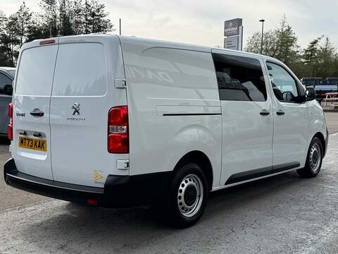 Peugeot Expert BlueHDi 1200 145ps Professional Premium LWB Crew Kombi with Air Con & Twin Side Doors - U105926
