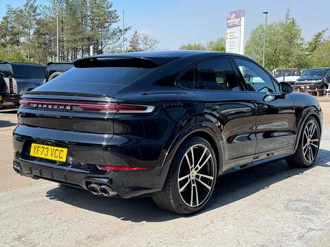 Porsche Cayenne T V8 S 474ps Tiptronic 4WD with Pan Roof, Sat Nav with Heated and Cooled Leather Seats - U105986