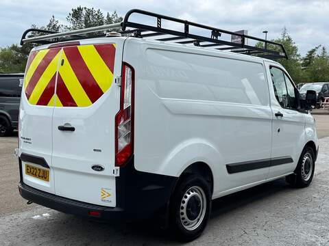 Ford Transit Custom 340 Fox Leader 120ps 13.6kWh Hybrid with 1 Owner, Very Low Miles & Deadlocks - U106003
