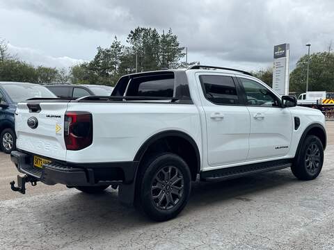 Ford Ranger 205ps NO VAT Wildtrak Auto 4WD with Adapt Cruise, Heated Steering Wheel & Tow Pack - U106024