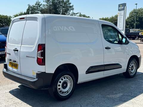 Citroen Berlingo BlueHDi 1000 Enterprise M SWB 100ps with No Vat, Air Con, Cruise & Ply Lining - U106178