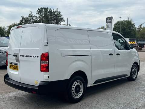 Peugeot Expert Bluehdi Professional 120ps LWB with Air Con, Security Plates & Reverse Sensors - U106194