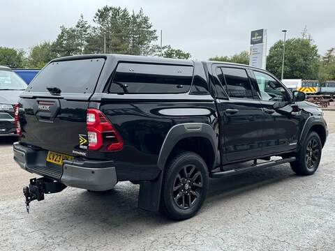 Toyota Hilux D-4D Invincible X 4WD Auto 204ps with Canopy, Adjustable Tow Bar & Reverse Camera - U106210