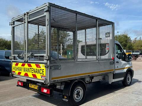 Ford Transit TDCI 130ps 350 Single Cab 1 - Stop Caged Tipper with Stop/Start & Beacons - U106230