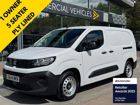 Vauxhall Combo dCi Blue LL30 Business+ L2 130ps with Air Con, Car Play, Ply Lining & Cruise 2.0 3dr Panel Van Manual Diesel