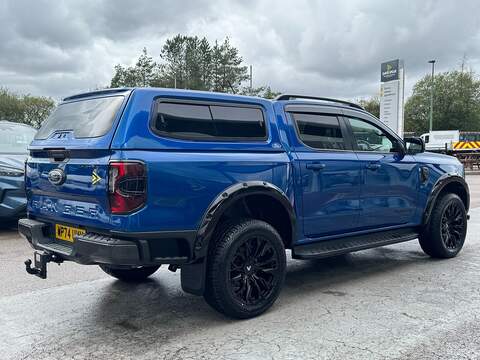 Ford Ranger 205ps 4WD with DSCV Exclusive Upgrades, Adaptive Cruise, Heated Steering, Canopy & Tow Pack - U106234
